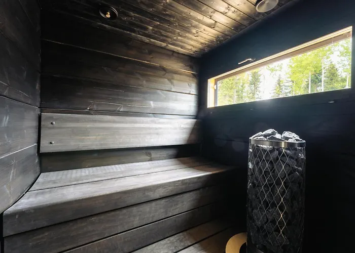 מלון Pihlasresort 5*